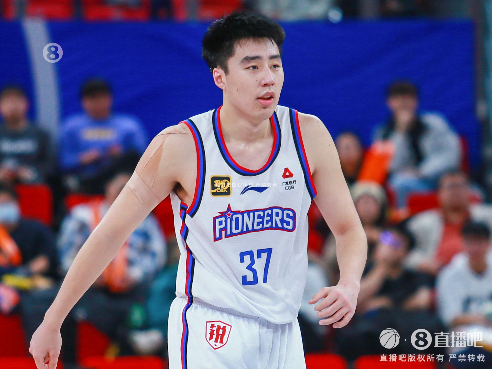  无奈最后6犯离场！杜伯超20中10&三分8中3空砍24分4板2帽